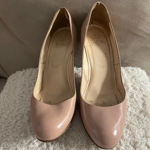 louboutin heels very used